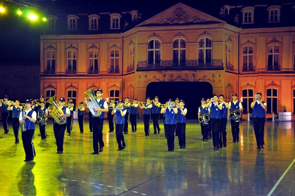 Musikparade   063.jpg